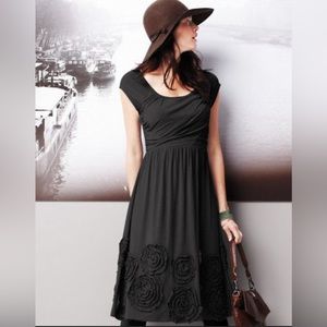 Garnett Hill Rosette Knit Dress